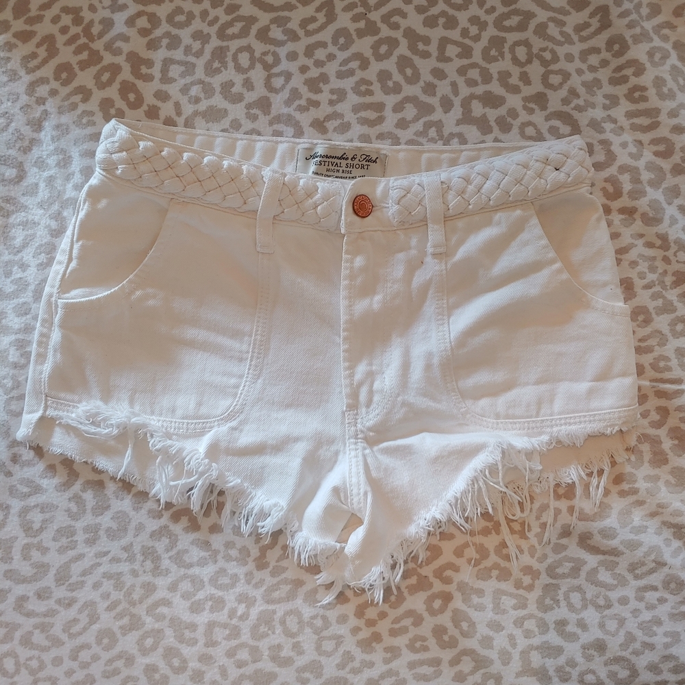 Abercrombie festival short high rise size 2/26